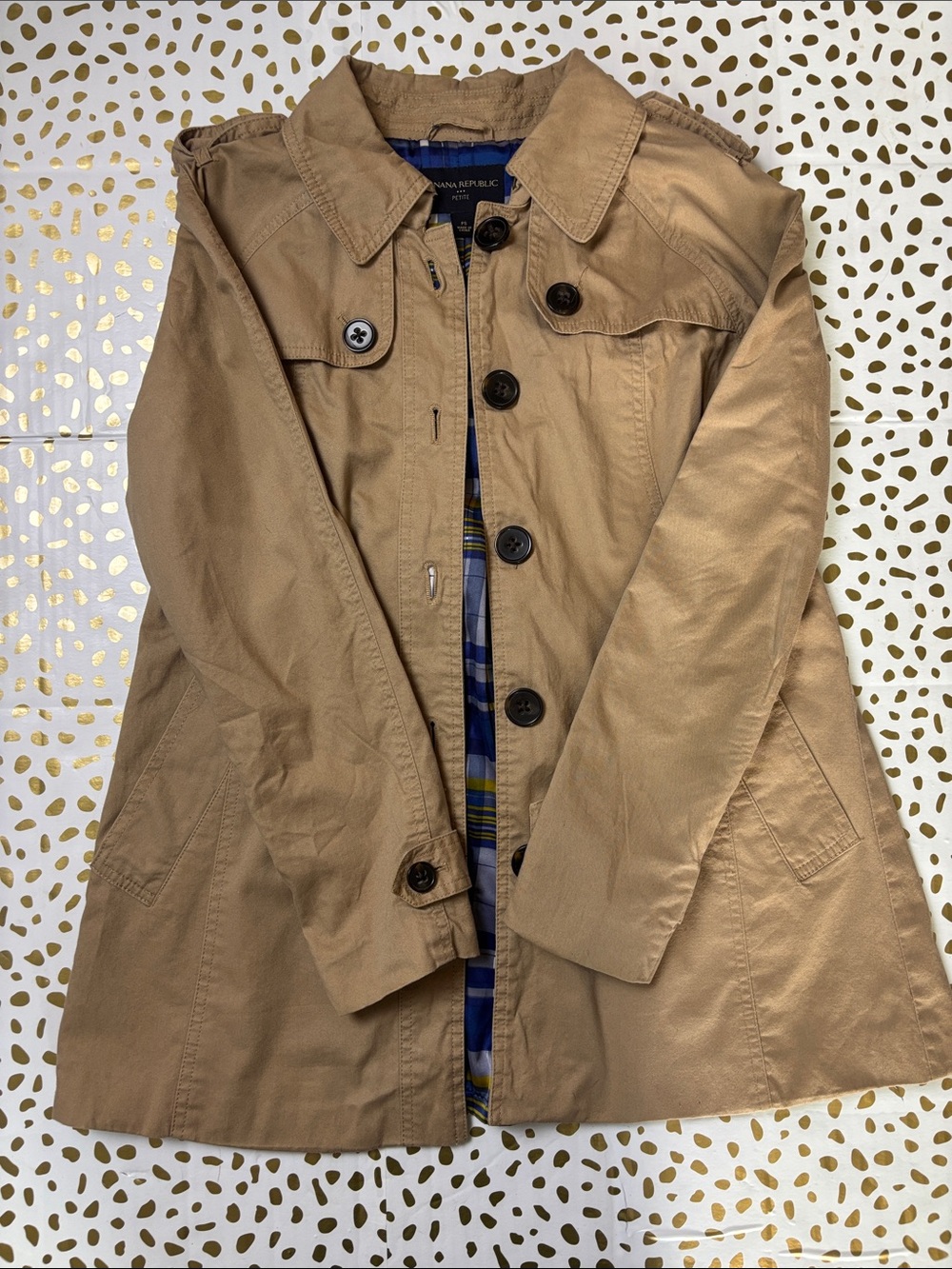 Banana Republic Khaki/Tan Trench Coat with Button Front
